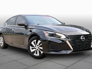 Certified 2025 Nissan Altima 2.5 S FWD video 3