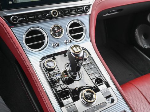 Used 2020 Bentley Continental GT V8 AWD/4WD image 15