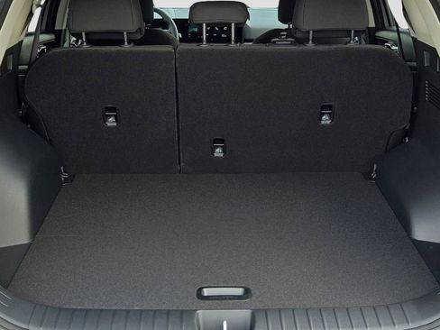 New 2026 Kia Sportage LX image 14