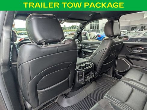 Used 2019 RAM 1500 Laramie AWD/4WD image 14