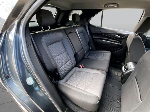 Used 2020 Chevrolet Equinox LT FWD image 19