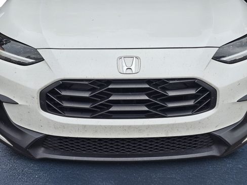 Used 2023 Honda HR-V Sport image 6