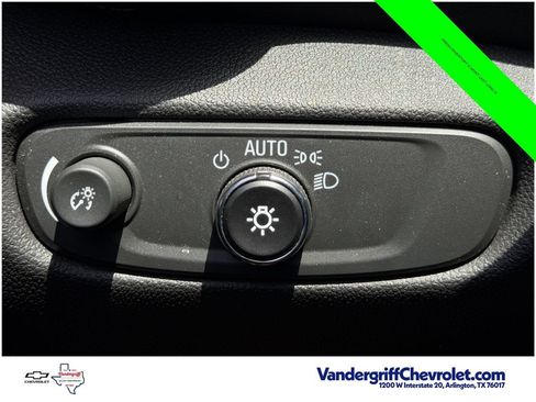 Certified 2024 Chevrolet Blazer LT w/ Convenience Package FWD image 21