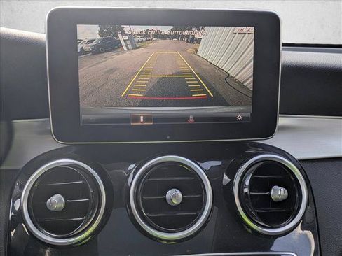 Used 2017 Mercedes-Benz GLC 300 image 10