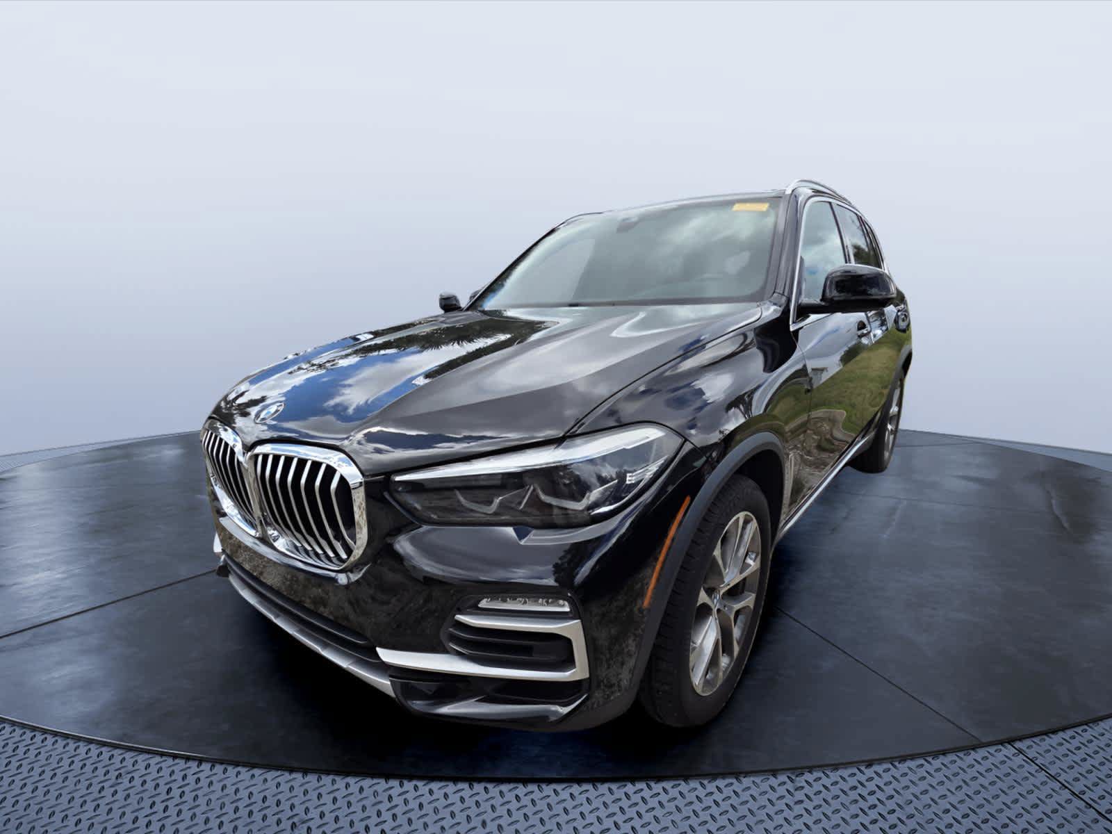 Used 2019 BMW X5 xDrive40i w/ Luxury Seating Package AWD/4WD image 3