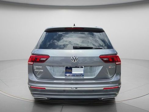 Used 2020 Volkswagen Tiguan SE AWD/4WD image 5
