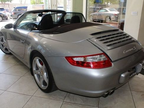 Used 2007 Porsche 911 Carrera S RWD image 16