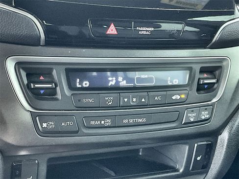 Certified 2023 Honda Passport EX-L image 29