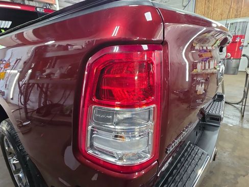 Used 2022 RAM 1500 Big Horn AWD/4WD image 34