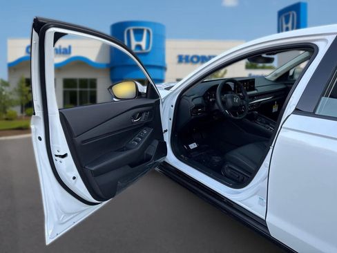 New 2025 Honda Accord EX-L image 12