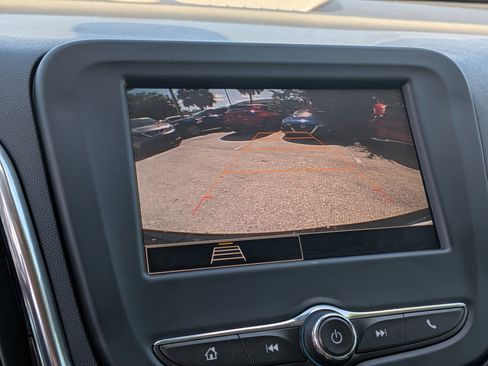 Used 2023 Chevrolet Equinox LS w/ LS Convenience Package FWD image 31