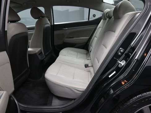 Used 2018 Hyundai Elantra SEL w/ Cargo Package image 20