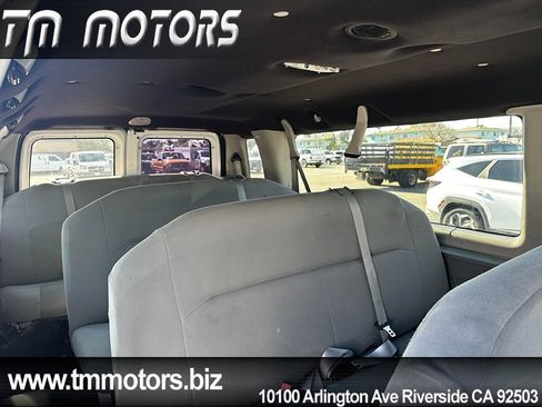 Used 2008 Ford E-350 and Econoline 350 XLT image 8