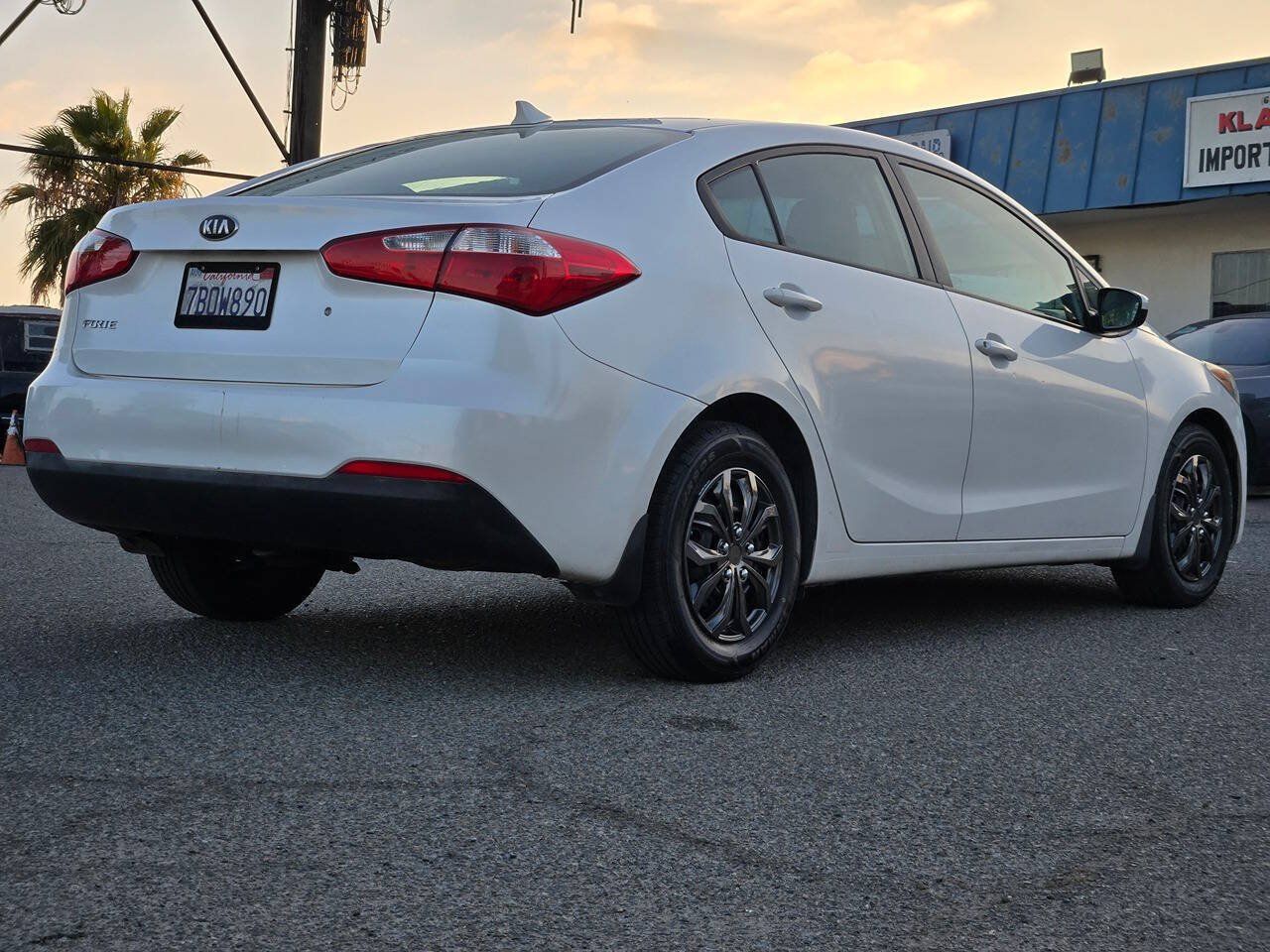 Used 2014 Kia Forte LX FWD image 11