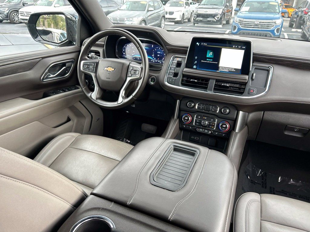 Used 2024 Chevrolet Tahoe LT RWD image 4