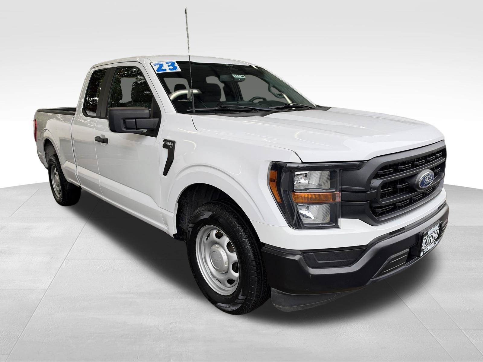 Used 2023 Ford F150 XL RWD image 3