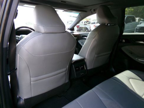 Used 2019 Toyota Avalon XSE FWD image 16