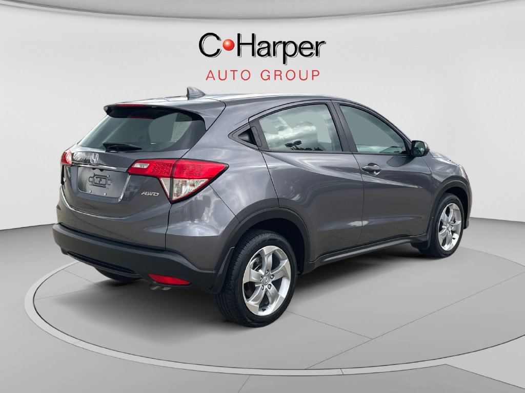 Used 2021 Honda HR-V LX image 3