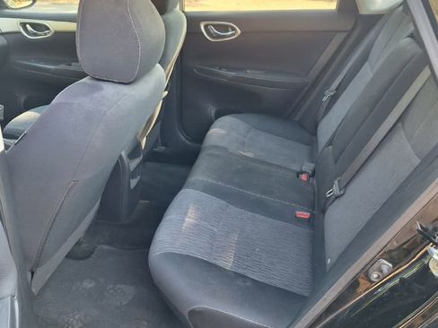 Used 2020 Ford Transit Connect XL image 4