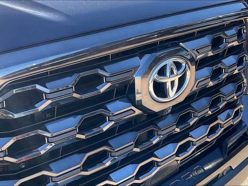 Used 2022 Toyota Tundra Platinum image 29