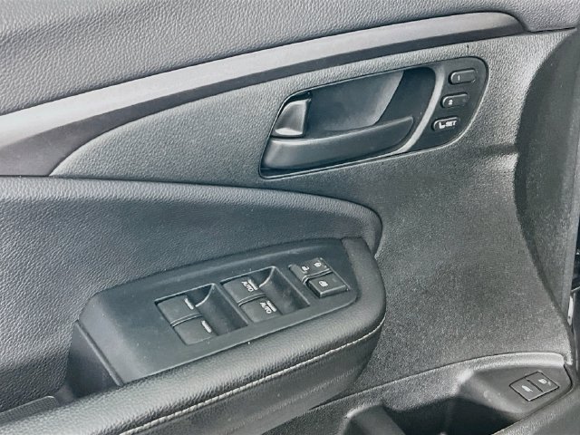 Used 2023 Honda Passport EX-L image 21