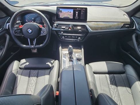 Used 2023 BMW 530e w/ M Sport Package RWD image 21