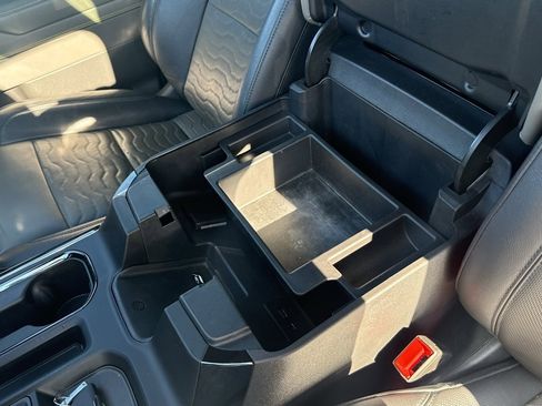 Used 2022 Chevrolet Silverado 1500 ZR2 image 26