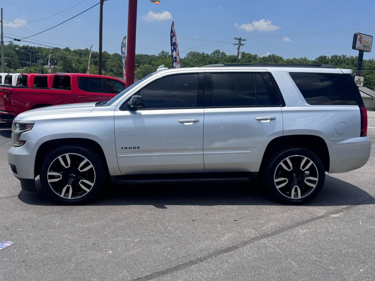 Used 2018 Chevrolet Tahoe Premier AWD/4WD image 6