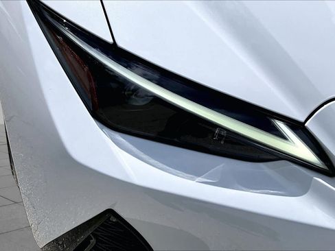 Used 2024 Lexus IS 350 F Sport RWD image 28