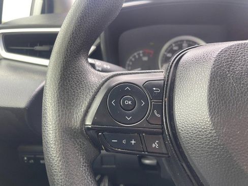 Used 2022 Toyota Corolla LE w/ LE Convenience Package image 10