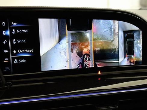 Used 2022 Cadillac Escalade Premium Luxury Platinum image 22