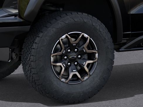 New 2026 Chevrolet Colorado ZR2 image 9