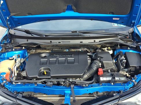 Used 2018 Toyota Corolla iM w/ Carpet Mat Package (TMS) image 28