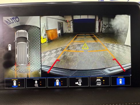 Used 2021 Chevrolet Tahoe High Country image 27