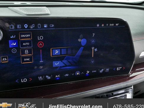 Certified 2024 Chevrolet Traverse RS FWD image 16