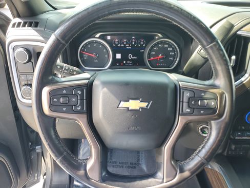 Used 2019 Chevrolet Silverado 1500 High Country w/ Technology Package image 21