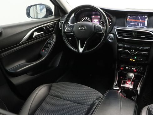 Used 2019 INFINITI QX30 w/ Navigation Package FWD image 34
