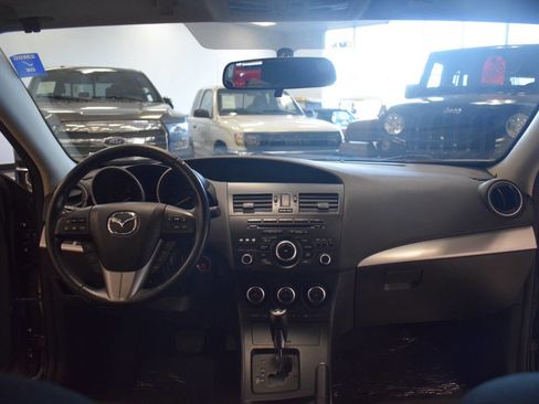 Used 2013 MAZDA MAZDA3 i Touring image 39