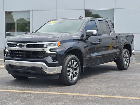 Used 2024 Chevrolet Silverado 1500 LT AWD/4WD image 1