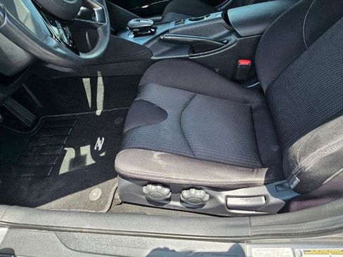 Certified 2025 Nissan Z Sport w/ Floor Mat Package RWD image 12