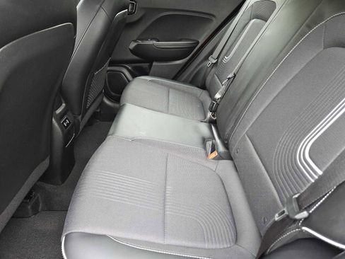 Certified 2025 Hyundai Venue Limited image 28