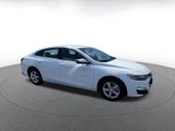Used 2023 Chevrolet Malibu LT w/ Driver Confidence Package image 2