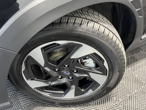 Used 2024 Subaru Crosstrek 2.5i Limited w/ Crosstrek Mirror Package AWD/4WD image 35