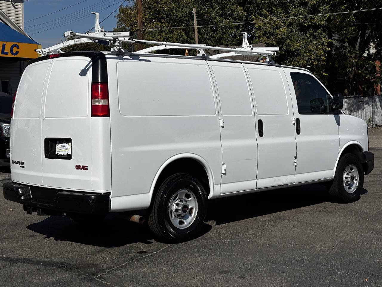 Used 2014 GMC Savana 3500 RWD image 8