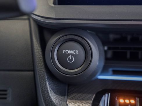 New 2026 Toyota Prius XLE image 27