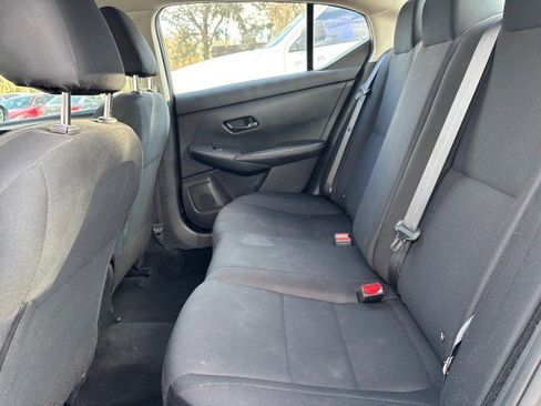 Used 2024 Nissan Sentra S image 11