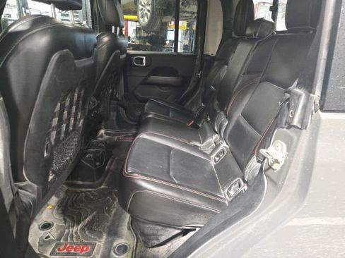 Used 2020 Jeep Gladiator Rubicon image 13