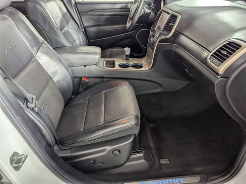 Certified 2015 Jeep Grand Cherokee Summit image 33