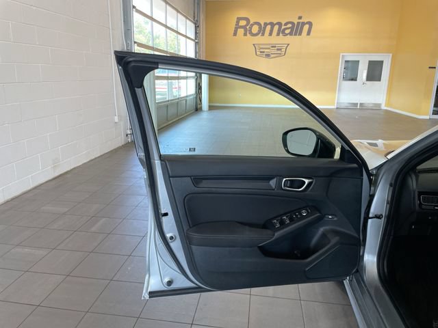 Used 2025 Honda Civic Sport image 9