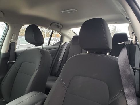 Certified 2025 Nissan Sentra S image 25